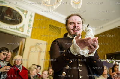 Gdansk. Dom Uphagena. Przekazanie i prezentacja unikatowej...