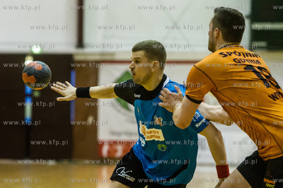 Gdansk. Hala AWFiS. Mecz 20. kolejki pierwszej ligi...