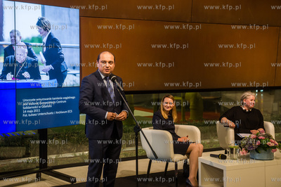 Europejskie Centrum Solidarności. Premiera albumu...