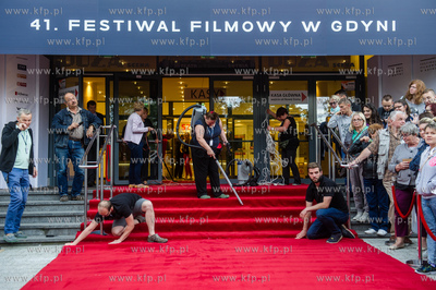 Gdynia. Teatr Muzyczny. Gala otwarcia 41 Festiwalu...