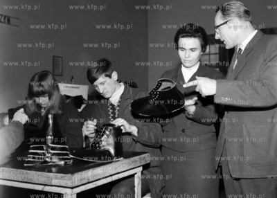 Zajęcia w szkole zawodowej.
11.1969
0002324z_listopad1969
Fot....