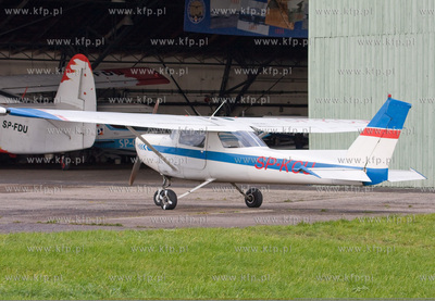 Pruszcz Gdanski, Aeroklub Gdanski Nz. Cessna 152.
18.10.2008
Sebastian...