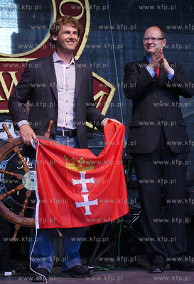 Gdansk. Baltic Sail.Uroczyte otwarcie zlotu na scenie...