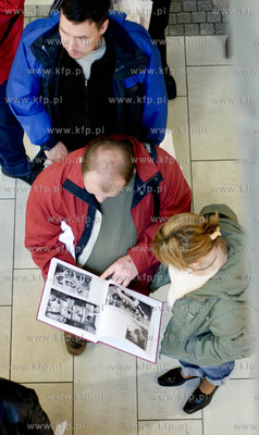 CH Manhattan. Promocja IV czesci albumu Fot. Kosycarz...