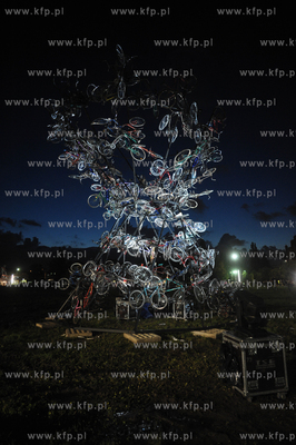 Koncert i widowisko "Solidarnosc. Twoj aniol Wolnosc...