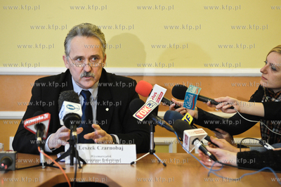 Leszek Czarnobaj, dotychczasowy wicemarszalek wojewodztwa...