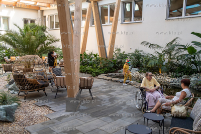 Ogród botaniczny w Centrum Opieki Długoterminowej...