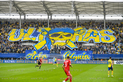 Betclic 1 liga. Arka Gdynia -  Miedź Legnica n/z kibice...