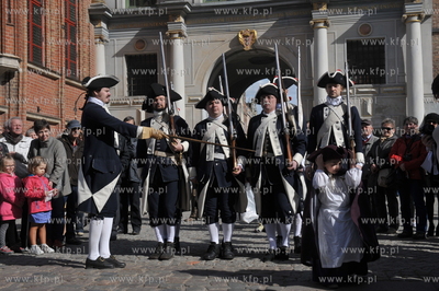 Gdańsk. Plac między Złotą Bramąi Katownią. Historyczna...