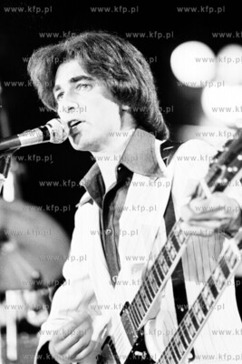 Seweryn Krajewski na Festiwalu Piosenki w Sopocie....