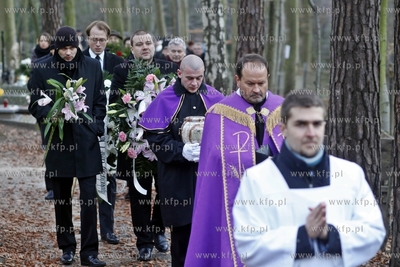 Sopot. Cmentarz Komunalny. Pogrzeb aktorki Joanny Bogackiej.
03.12.2012
fot....