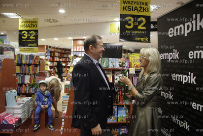 Salon Empik w Galerii Baltyckiej w Gdansku. Spotkanie...