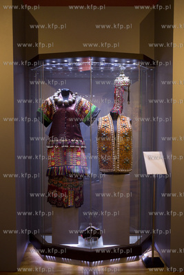 Gdańsk. Muzeum bursztynu. Wernisaz wystawy
Biżuteria...