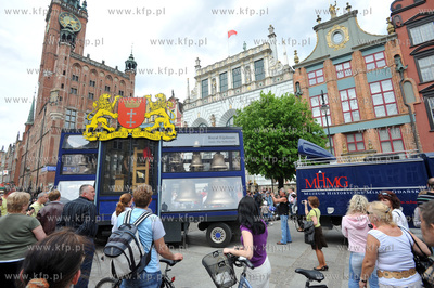 III Swiatowy Zjazd Gdanszczan. Wspolny koncert carillonowy...