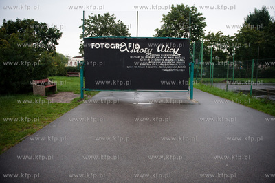 Gdansk. Klub Plama. Otwarcie wystawy plenerowej zdjec...