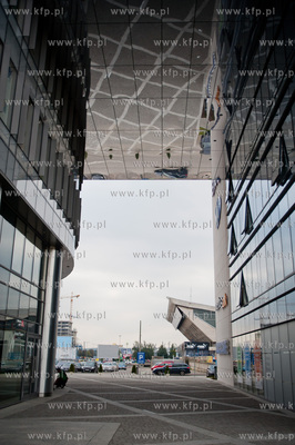 Gdansk. Biurowiec Olivia Gate Business Center. 25.09.2012...