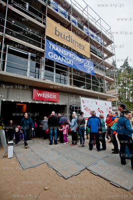 Gdansk. Matarnia. Kolej na PKM - Dzien Otwarty powstajacej...