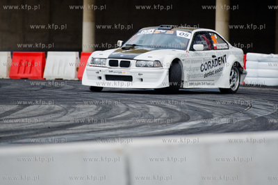 Gdansk. Plac przed PGE Arena. Zawody Drift Masters...