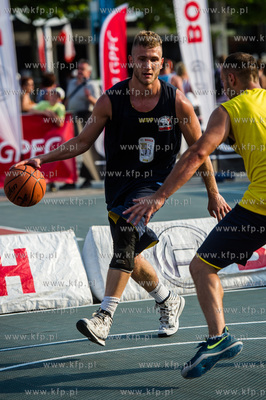 Plac Przyjaciol Sopotu. Bosch Streetball 3x3 Grand...