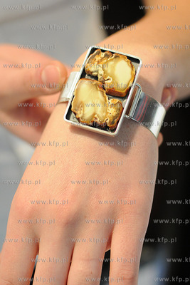 Amberif 2010. 17. Miedzynarodowe Targi Bursztynu, Bizuterii...