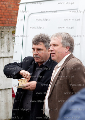 Bytów. Happening promujacy projekt Pomorskiej Kolei...