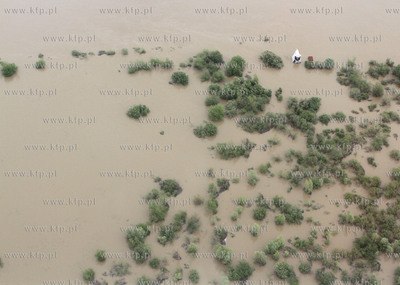 Pomorze. Przekroczony stan alarmowy wody w Wisle, spowodowany...