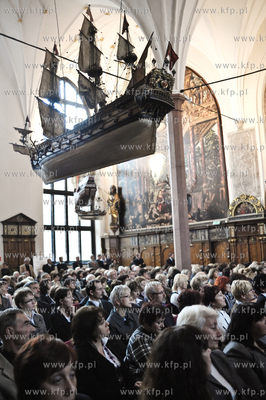 Wojewodzkie obchodny Dnia Edukacji Narodowej w Dworze...