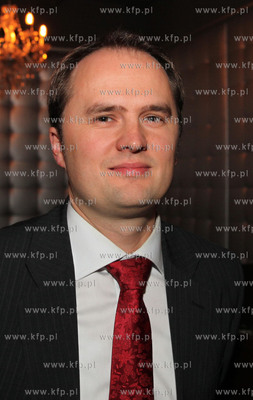 Teatr Atelier w Sopocie. Debata kandydatow na urzad...