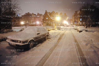 Nastepny atak zimy na Gdansk nastapil poznym wieczorem....
