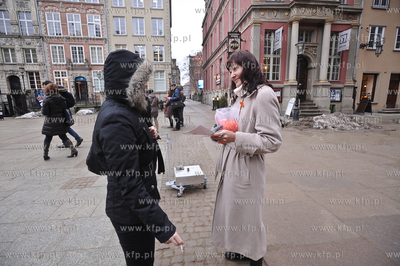 DZIEN BEZ SMOLENSKA na Dlugim Targu w Gdansku zorganizowany...