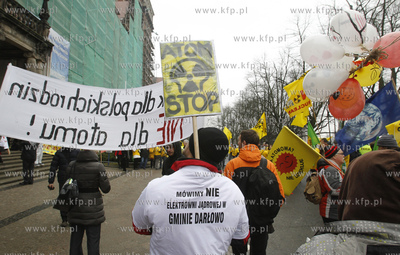 Przed szczecinskim Urzedem Wojewodzkim odbyla się...