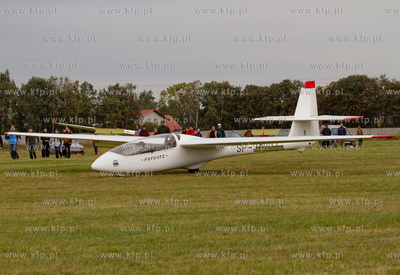 Pruszcz Gdanski, zawody na celnosc ladowania o puchar...