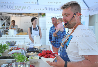 Sopot. Kawiarnia Letnia Kolo Molo. Orange Kino Letnie....