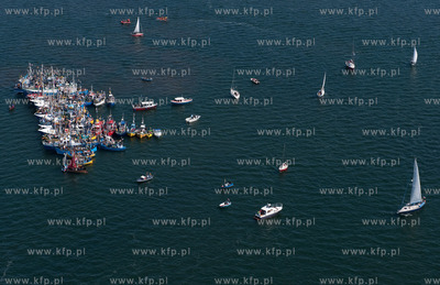 Morska Pielgrzymka Rybakow w Pucku na odpust Sw Piotra...