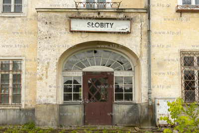 Dawna nieczynna stacja kolejowa w Słobitach na Warmii....