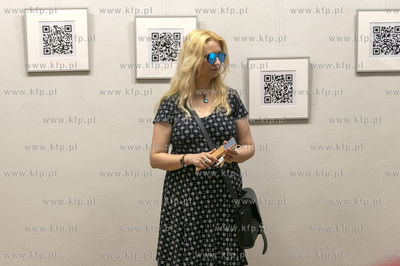 Wernisaż multimedialnej wystawy fotografii "Fotolokacja"...