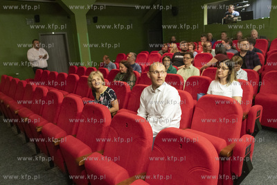 Pokaz krótkometrażowego filmu fabularnego "Legendy...