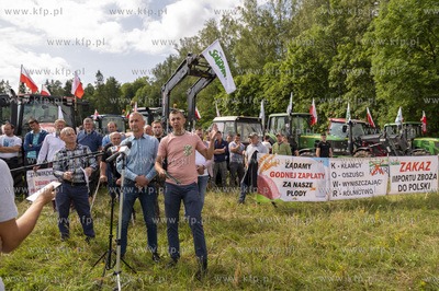 Godętowo. Protest Rolników, którzy wyjechali kilkunastoma...