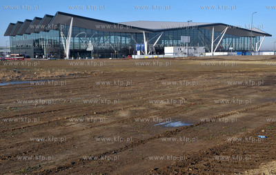 Pierwszy dzien funkcjonowania nowego terminalu T2 gdańskiego...