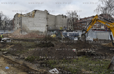 Gdańsk. Budowa apartamentowcow w kwartale ulic. Osiek,...
