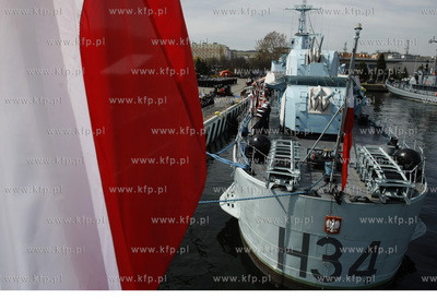 Gdynia.  Uroczystosci zalobne dowodcy Marynarki Wojennej...