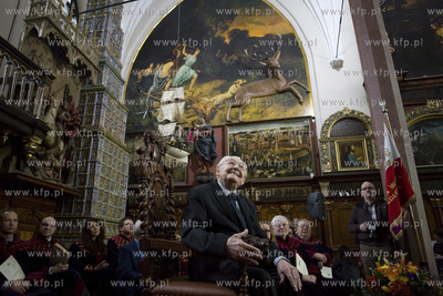 Gdańsk. Dwór Artusa. Uroczysta sesja Rady Miasta....