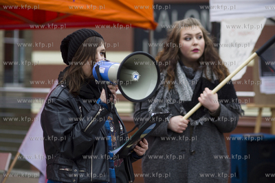 Gdańsk. Placu vis a vis Dworca Głównego. Międzynarodowy...