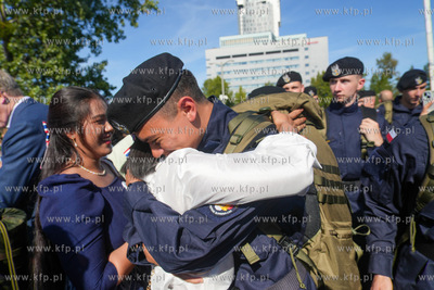 Gdynia. Skwer Kościuszki. 127 podchorążych I roku...