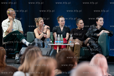 FPFF 2026. Scena Riviera. Spotkanie z twórcami filmu...