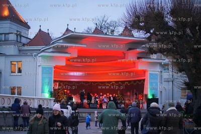 Sopockie Miasteczko Noworoczne. 28.12.2022 / fot. Anna...