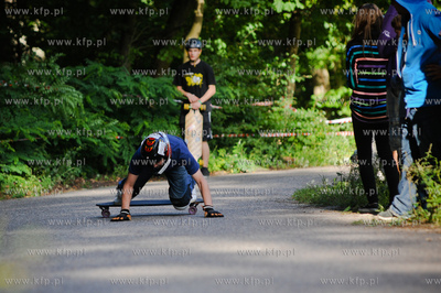 Sopot. Ul. Reja. Longboard Piknik. Pierwsze w Trojmiescie...