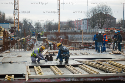 Gdansk. Budowa Teatru Szekspirowskiego.  11.04.2012...