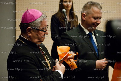 Gdansk. Letnica. Uroczyste otwarcie Centrum Wystawienniczo-Kongresowego...