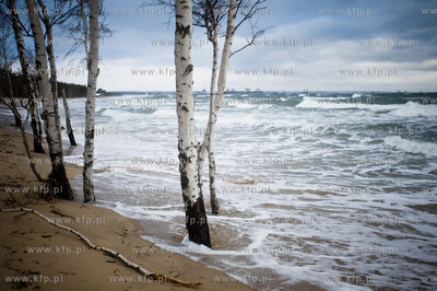 Ggansk. Gorki Zachodnie. Wysoka fala i calkowicie zalana...
